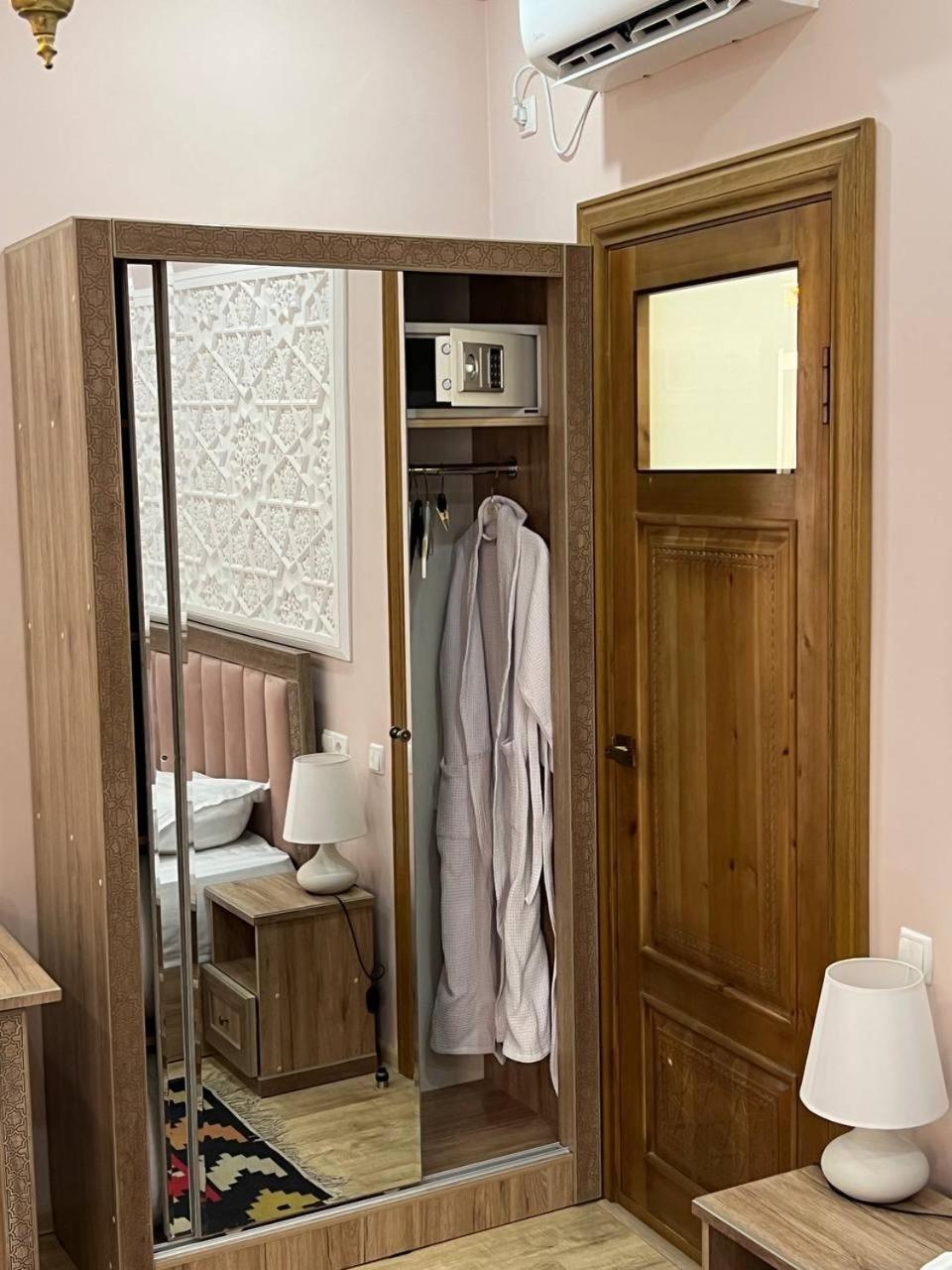 Nodirabegim Boutique Hotel ブハラ エクステリア 写真
